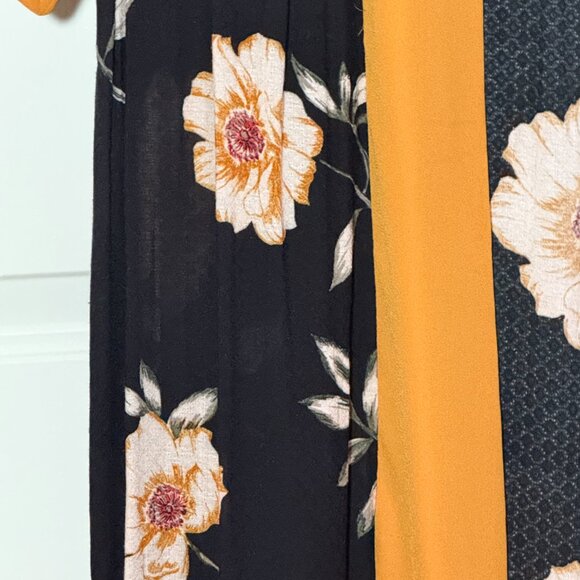 Open Front Kimono - Picture 4 of 6